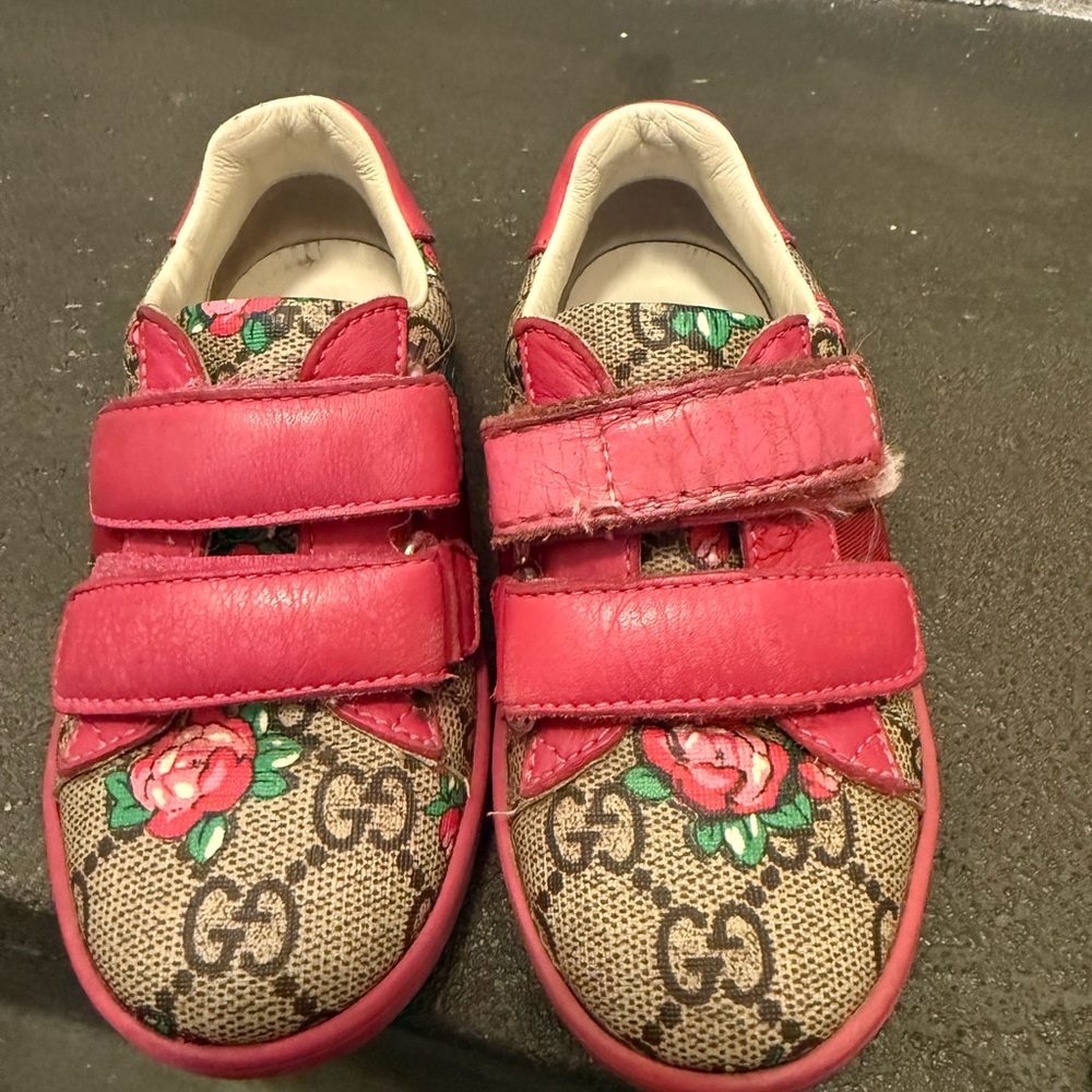 Authentic Gucci Kids Floral Rosette Shoes Sneakers 24/8